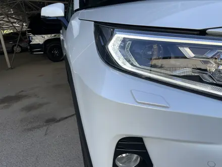 Toyota RAV4 2021 года за 20 000 000 тг. в Алматы – фото 14