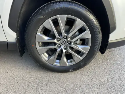 Toyota RAV4 2021 года за 20 000 000 тг. в Алматы – фото 23