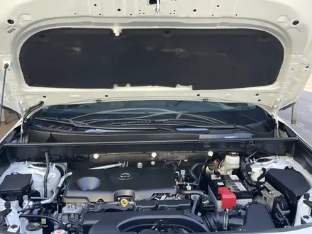 Toyota RAV4 2021 года за 20 000 000 тг. в Алматы – фото 28