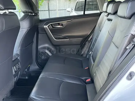 Toyota RAV4 2021 года за 20 000 000 тг. в Алматы – фото 42
