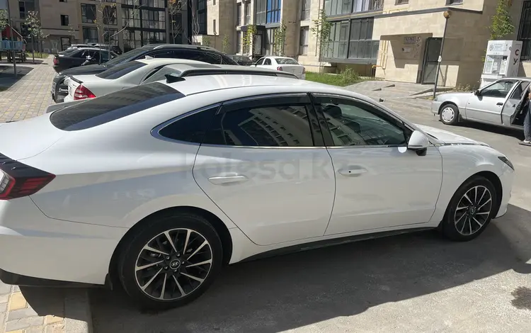 Hyundai Sonata 2023 года за 14 500 000 тг. в Алматы