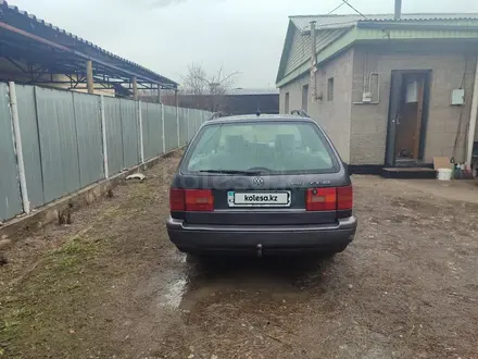 Volkswagen Passat 1994 года за 2 200 000 тг. в Алматы – фото 4