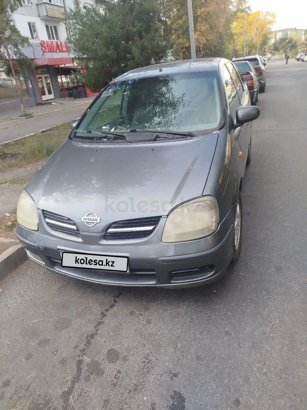 Nissan Tino, 2005