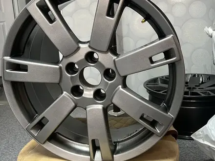 Диски р20 Range Rover Discovery за 300 000 тг. в Алматы