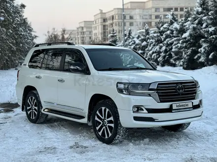 Toyota Land Cruiser 2018 года за 42 000 000 тг. в Алматы