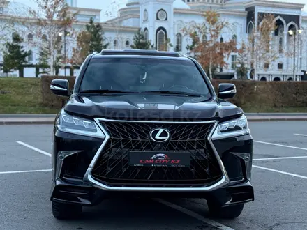 Lexus LX 570 2018 года за 52 900 000 тг. в Астана