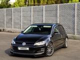Volkswagen Golf 2015 года за 7 500 000 тг. в Тараз