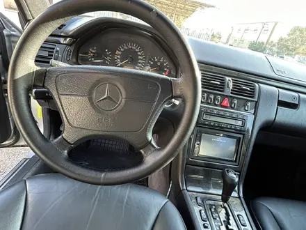 Mercedes-Benz E 430 1999 года за 4 350 000 тг. в Актау – фото 37