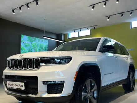 Jeep Grand Cherokee 2023 года за 30 900 000 тг. в Алматы – фото 4