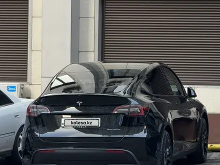 Tesla Model Y 2023 года за 21 500 000 тг. в Алматы – фото 15