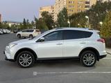 Toyota RAV4 2018 года за 14 000 000 тг. в Караганда – фото 3