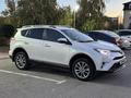 Toyota RAV4 2018 годаfor14 000 000 тг. в Караганда – фото 10