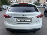 Infiniti QX70 2014 года за 13 000 000 тг. в Усть-Каменогорск – фото 3