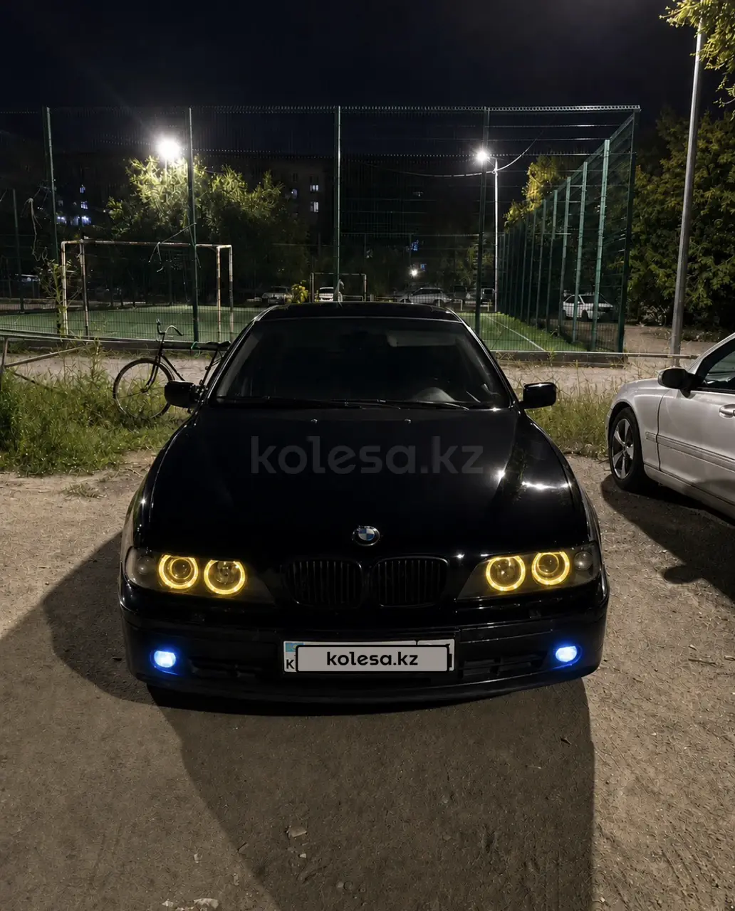 BMW 5 Series, 2001