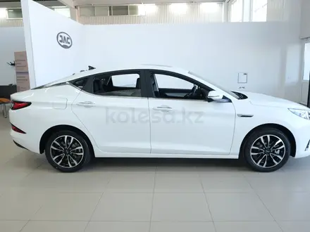 JAC J7 Comfort Plus 2025 года за 6 490 000 тг. в Атырау – фото 10