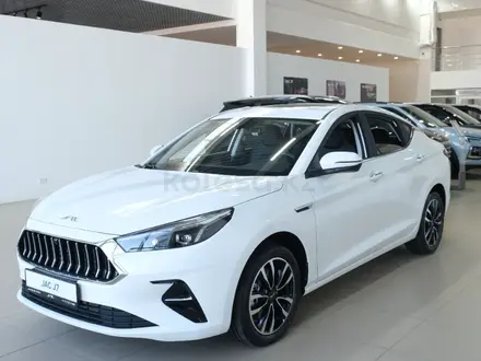 JAC J7 Comfort Plus 2025 года за 6 490 000 тг. в Атырау – фото 5
