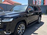 Toyota Land Cruiser 2022 года за 50 000 000 тг. в Тараз – фото 2