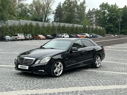 Mercedes-Benz E 220 2010 года за 8 500 000 тг. в Алматы – фото 2