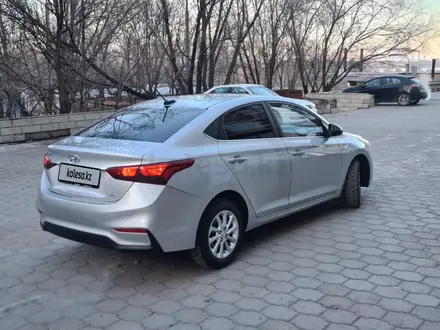 Hyundai Accent 2019 года за 7 750 000 тг. в Темиртау – фото 5