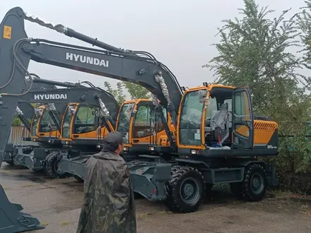 Hyundai  R180W-9S 2025 года в Алматы – фото 2