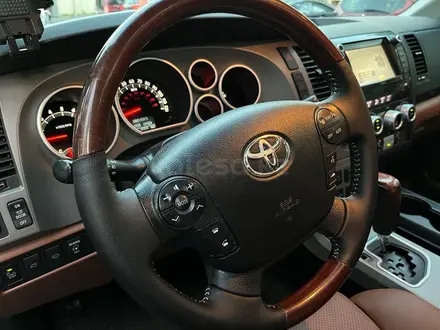 Toyota Sequoia 2013 года за 23 000 000 тг. в Алматы – фото 25