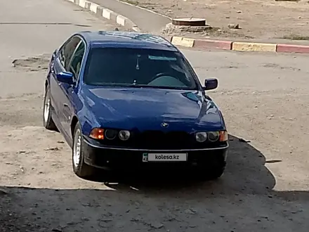 BMW 528 1997 года за 3 500 000 тг. в Жезказган – фото 4