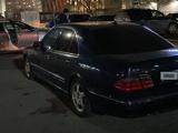 Mercedes-Benz E 320 2000 годаfor5 100 000 тг. в Актау – фото 3