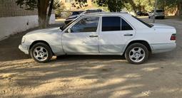 Mercedes-Benz E 200 1994 годаүшін1 400 000 тг. в Жезказган – фото 4