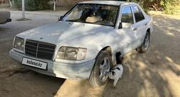 Mercedes-Benz E 200 1994 годаүшін1 400 000 тг. в Жезказган – фото 2