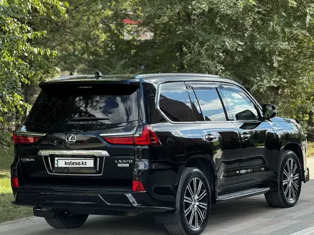 Lexus LX 570 2018 года за 43 000 000 тг. в Актобе – фото 4