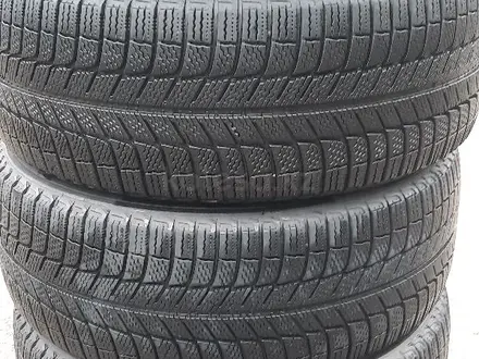 MICHELIN X-ICE 3 + 235/55 R17 за 100 000 тг. в Алматы