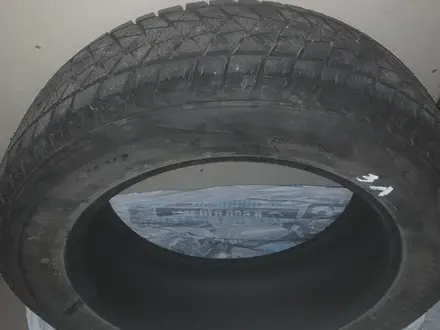 Шины Bridgestone Blizzak 225/60 R18 за 300 000 тг. в Алматы