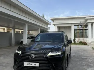 Lexus LX 600