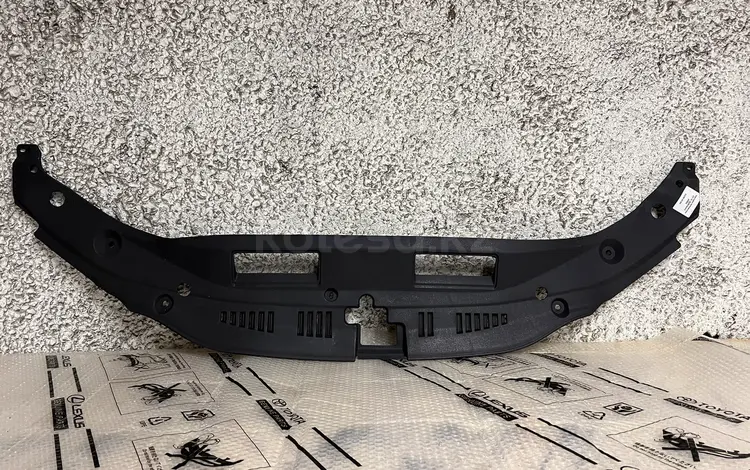 Накладка на телевизор LEXUS ES за 20 000 тг. в Алматы