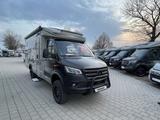 Mercedes-Benz 2025 года за 65 000 000 тг. в Астана