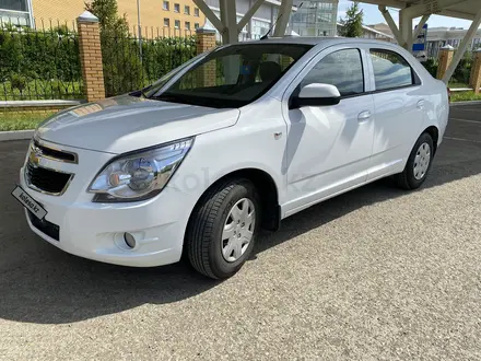 Chevrolet Cobalt 2022 года за 6 480 000 тг. в Уральск – фото 2