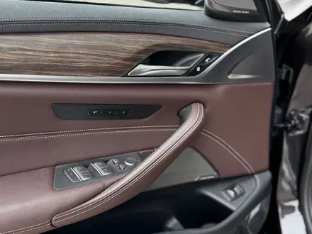 BMW 530 2020 года за 23 700 000 тг. в Алматы – фото 19