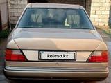 Mercedes-Benz E 200 1993 годаfor1 180 000 тг. в Кызылорда – фото 4