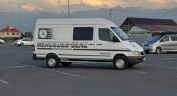 Mercedes-Benz Sprinter 2005 года за 8 900 000 тг. в Алматы – фото 4