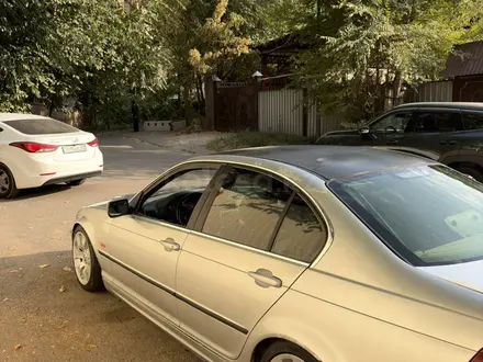 BMW 328 1998 года за 3 288 720 тг. в Алматы – фото 4