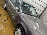 Mercedes-Benz E 300 1990 года за 1 350 000 тг. в Шымкент – фото 4