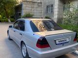 Mercedes-Benz C 200 1996 годаfor2 500 000 тг. в Караганда – фото 3