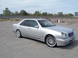 Mercedes-Benz E 55 AMG 1996 годаүшін5 500 000 тг. в Тараз