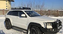 Jeep Grand Cherokee 2012 года за 12 200 000 тг. в Алматы