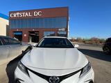 Toyota Camry 2023 года за 16 500 000 тг. в Костанай – фото 3