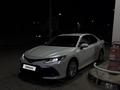 Toyota Camry 2023 года за 14 490 000 тг. в Костанай