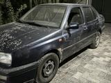 Volkswagen Vento 1992 годаfor900 000 тг. в Тараз – фото 5