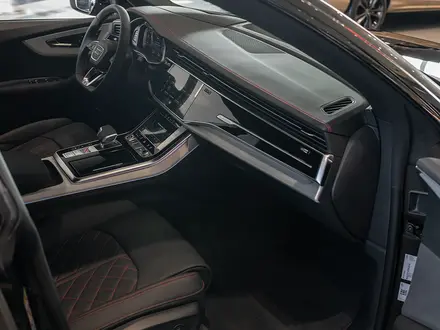Audi Q8 55 TFSI Quattro Sport 2026 года за 63 470 000 тг. в Астана – фото 12