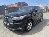 Toyota Highlander 2015 года за 16 000 000 тг. в Костанай – фото 2