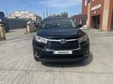Toyota Highlander 2015 года за 16 000 000 тг. в Костанай